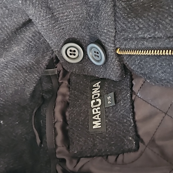 Women's coat - Picture 3 of 5